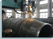 Submerged arc automatic welding.